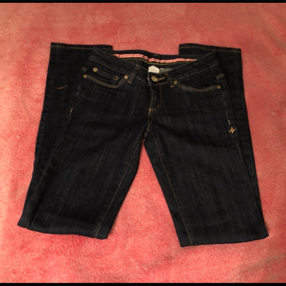 Hurley Brand new without tags. Size 00